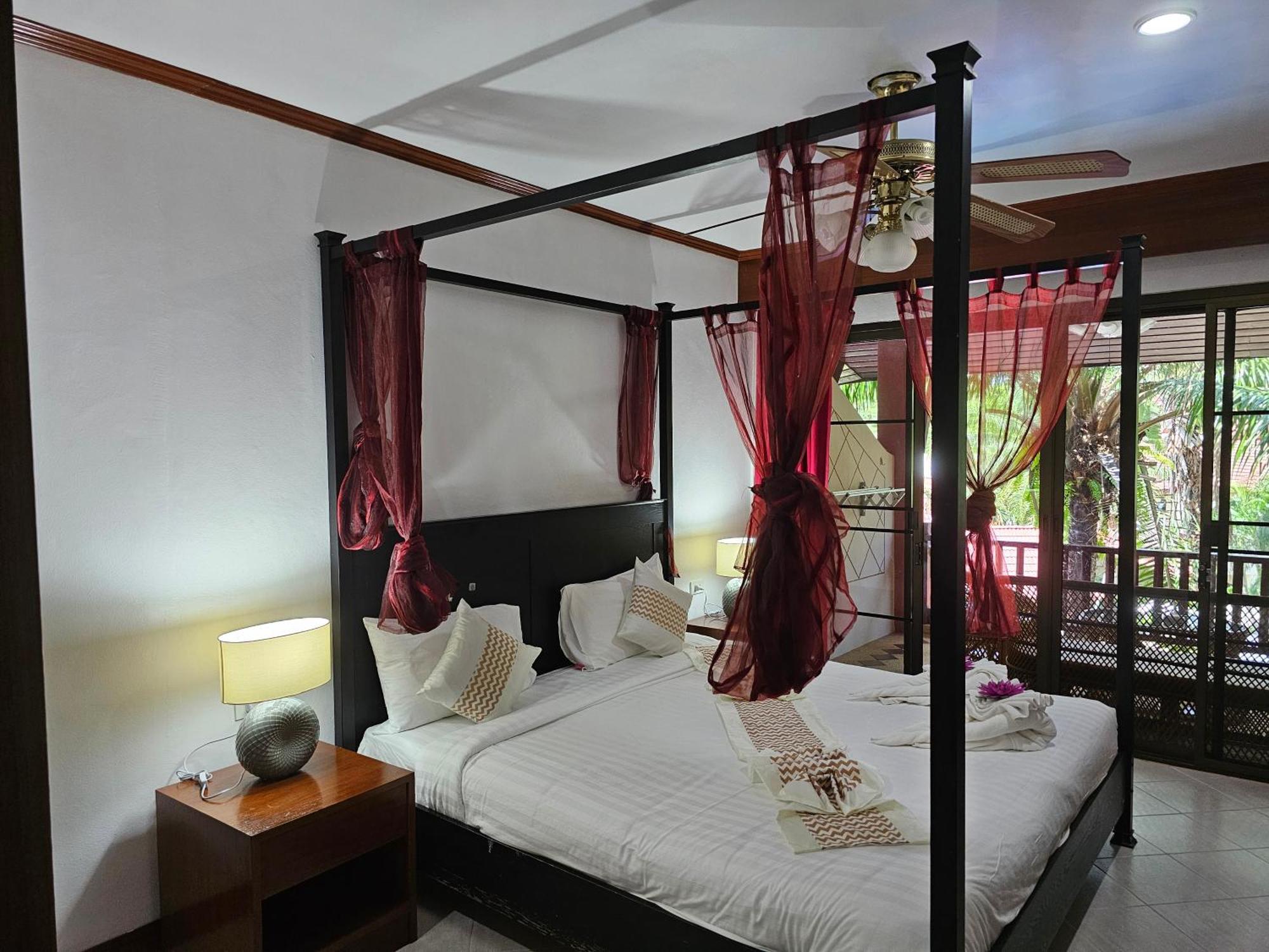 Sai Rougn Apartment Patong Exteriér fotografie