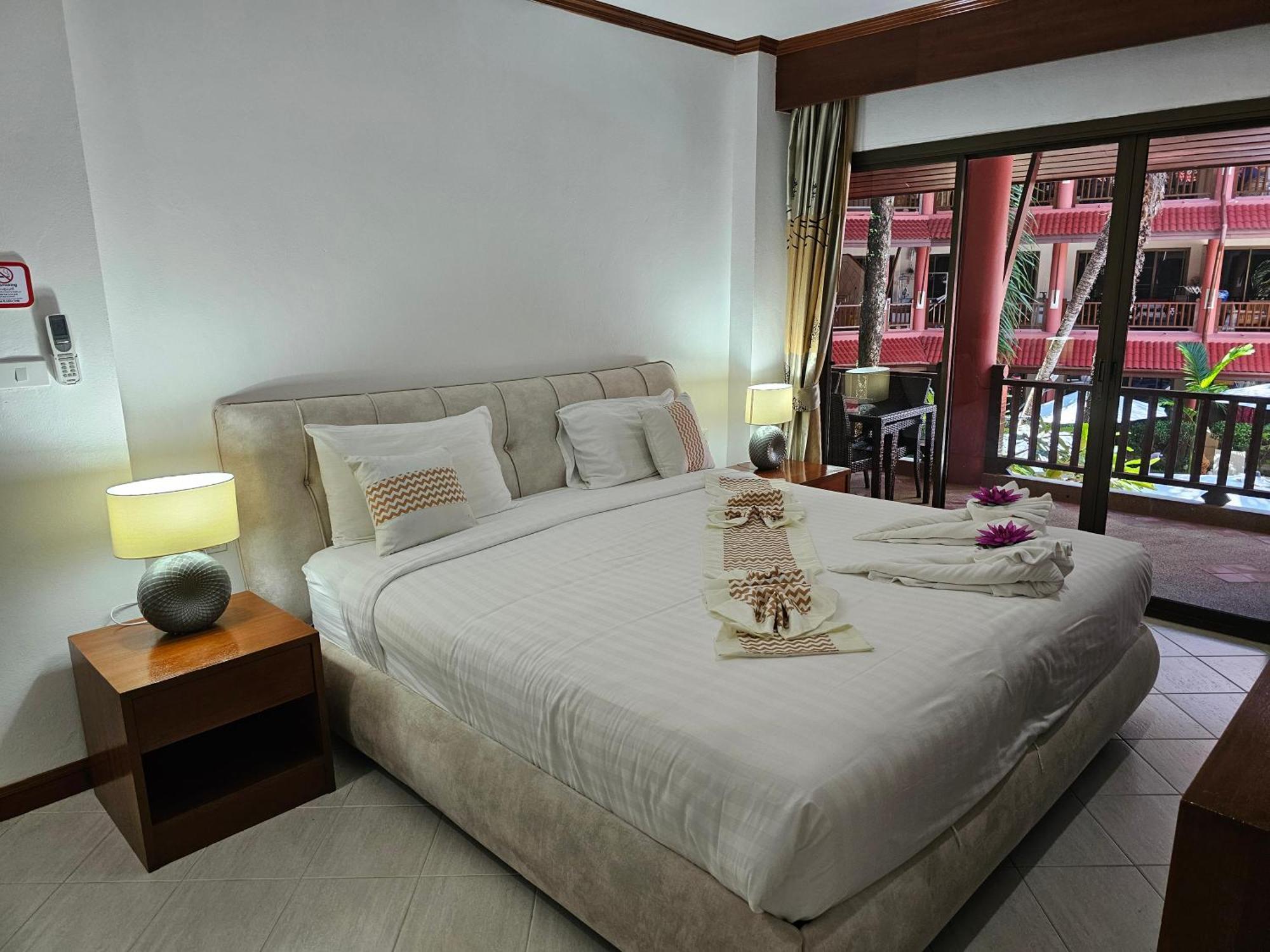 Sai Rougn Apartment Patong Exteriér fotografie