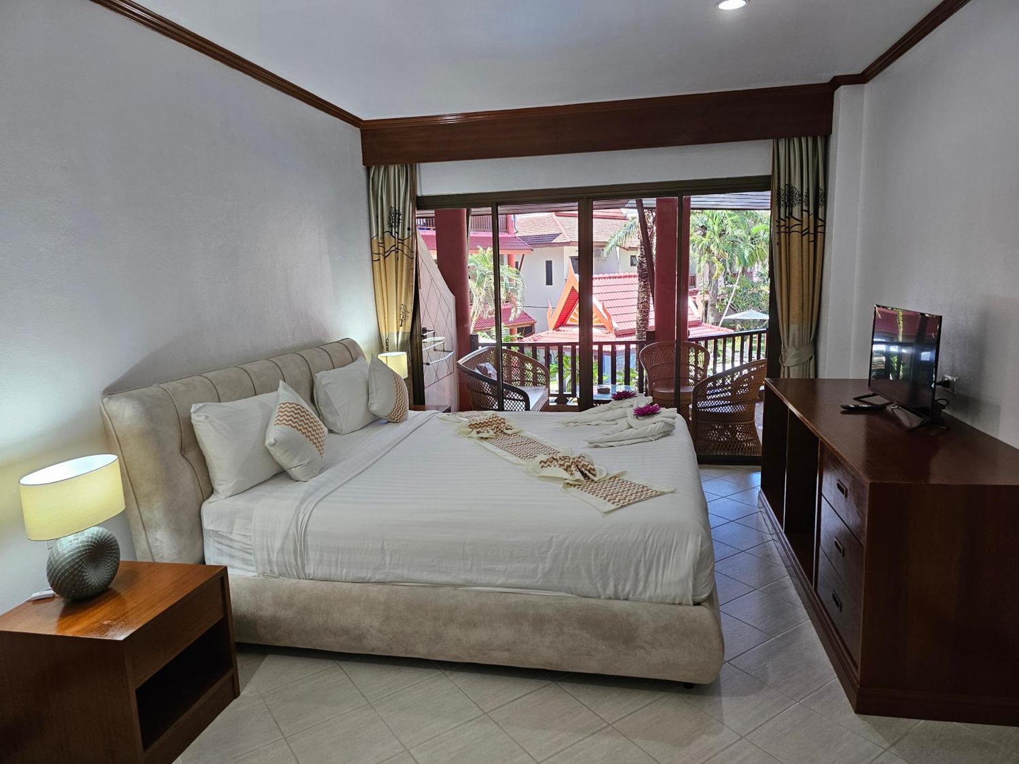 Sai Rougn Apartment Patong Exteriér fotografie