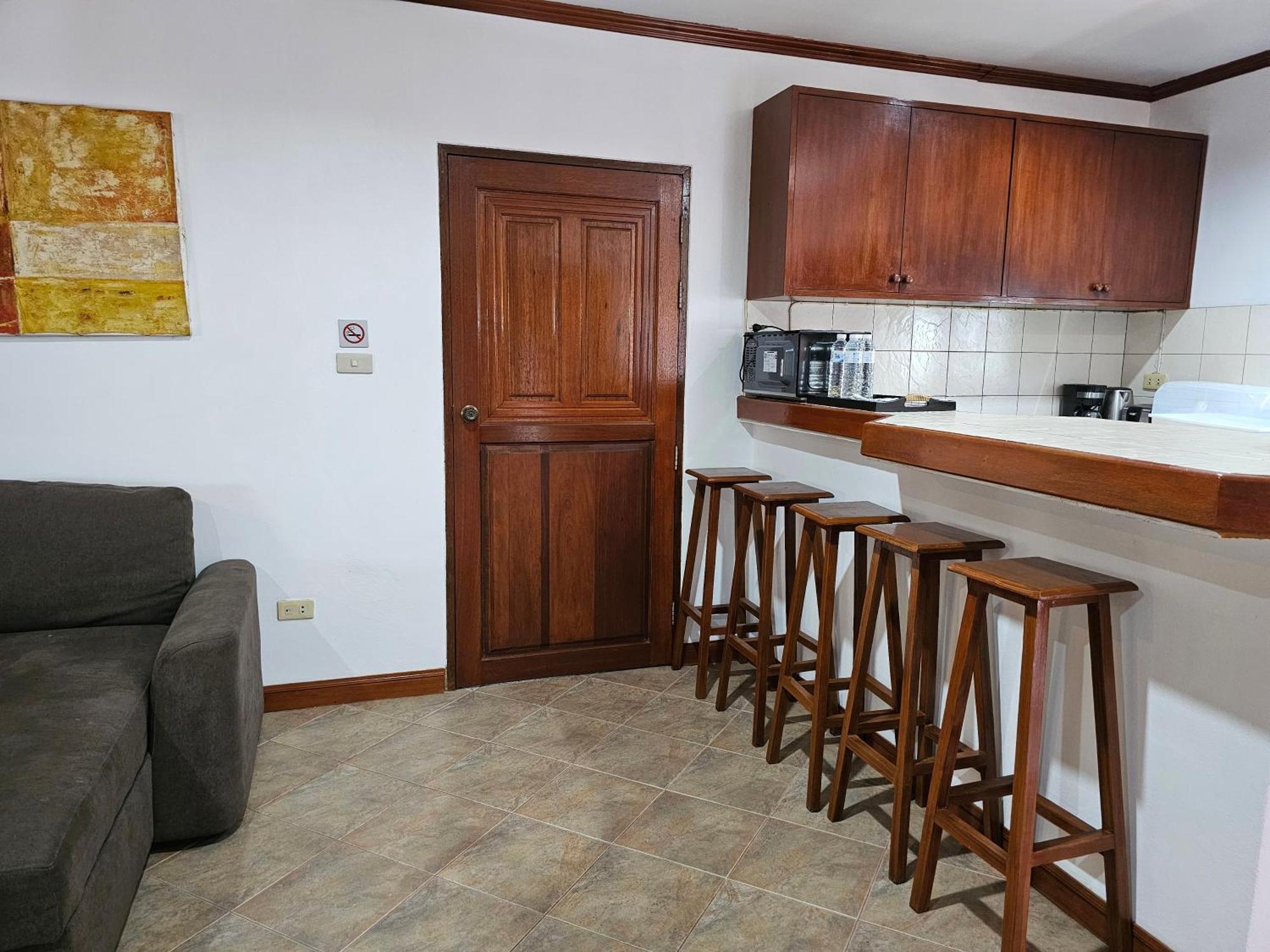 Sai Rougn Apartment Patong Exteriér fotografie