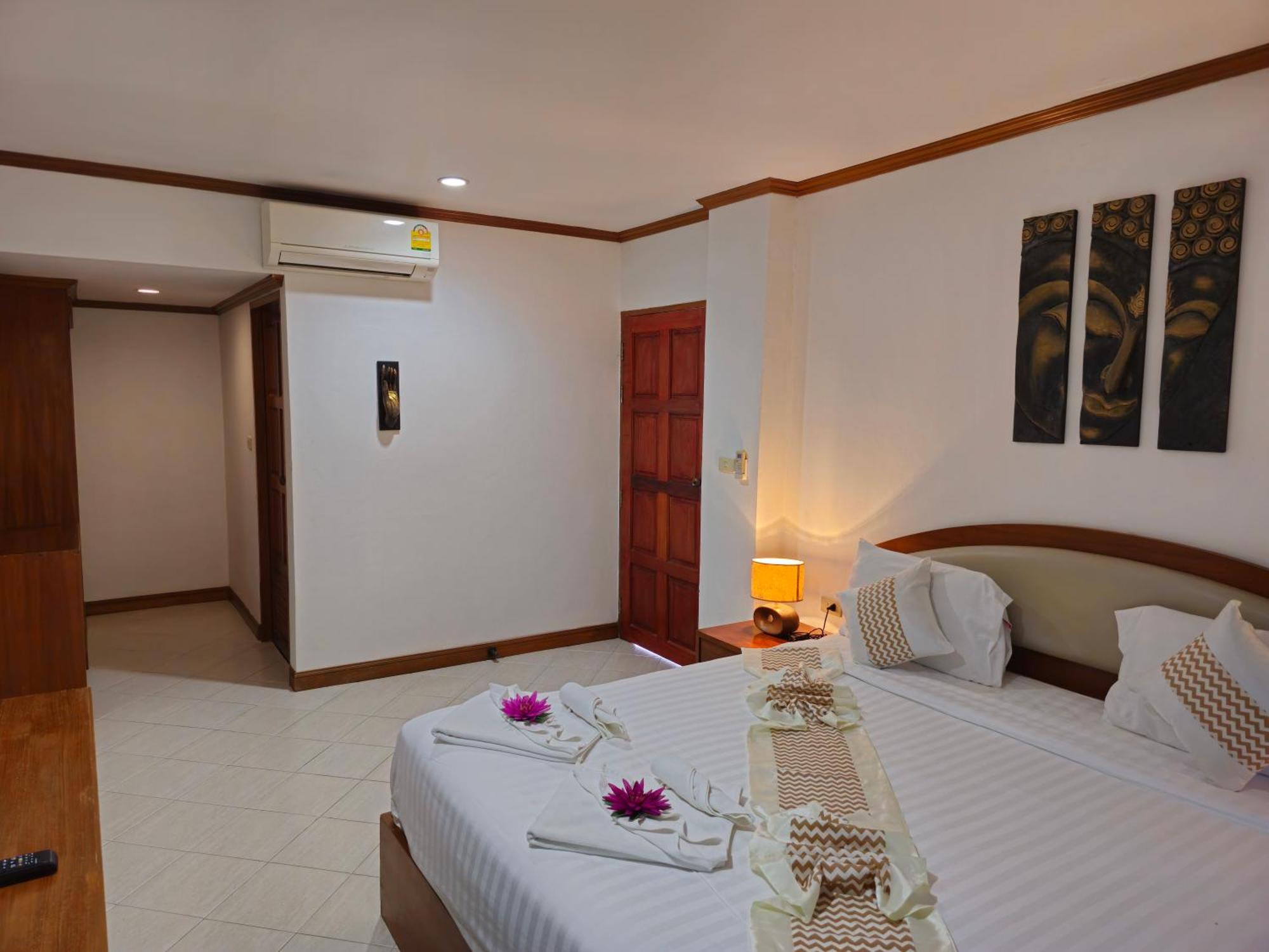 Sai Rougn Apartment Patong Exteriér fotografie